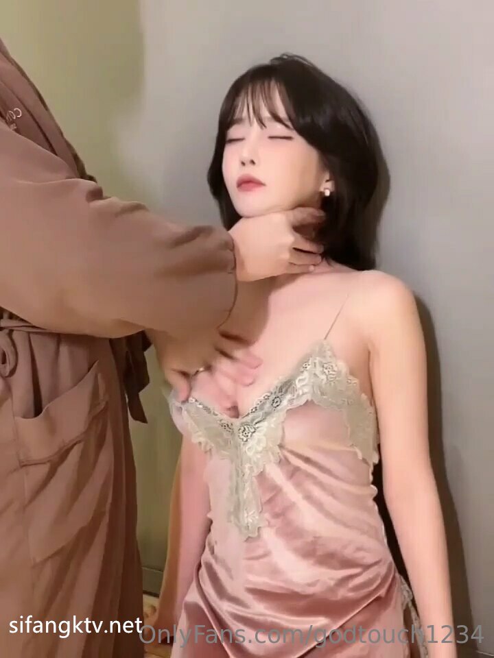 KTRA-490 ケートライブ美少女ファイル（巨乳美少女編） 4時間